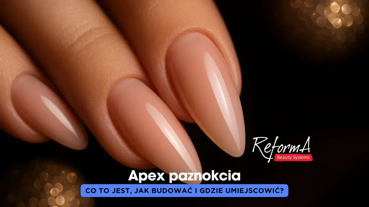 Dłonie z idealnie wykonanymi paznokciami w kształcie migdała. Widoczny jest perfekcyjny apex paznokcia, podkreślający jego kształt.