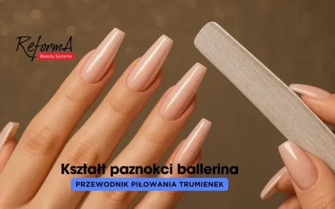 Dłonie z idealnie opiłowanymi paznokciami baleriny, gotowe do perfekcyjnego manicure.